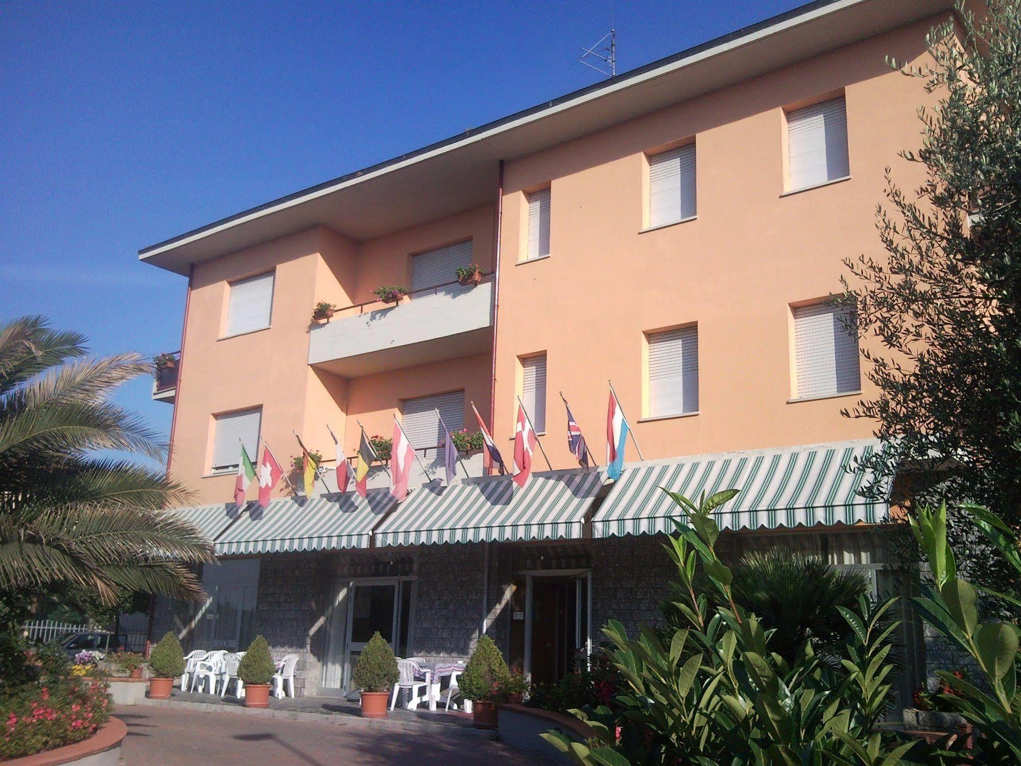 Hotel Trasimeno 3*